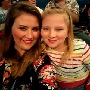 Meet your Posher, Melissa